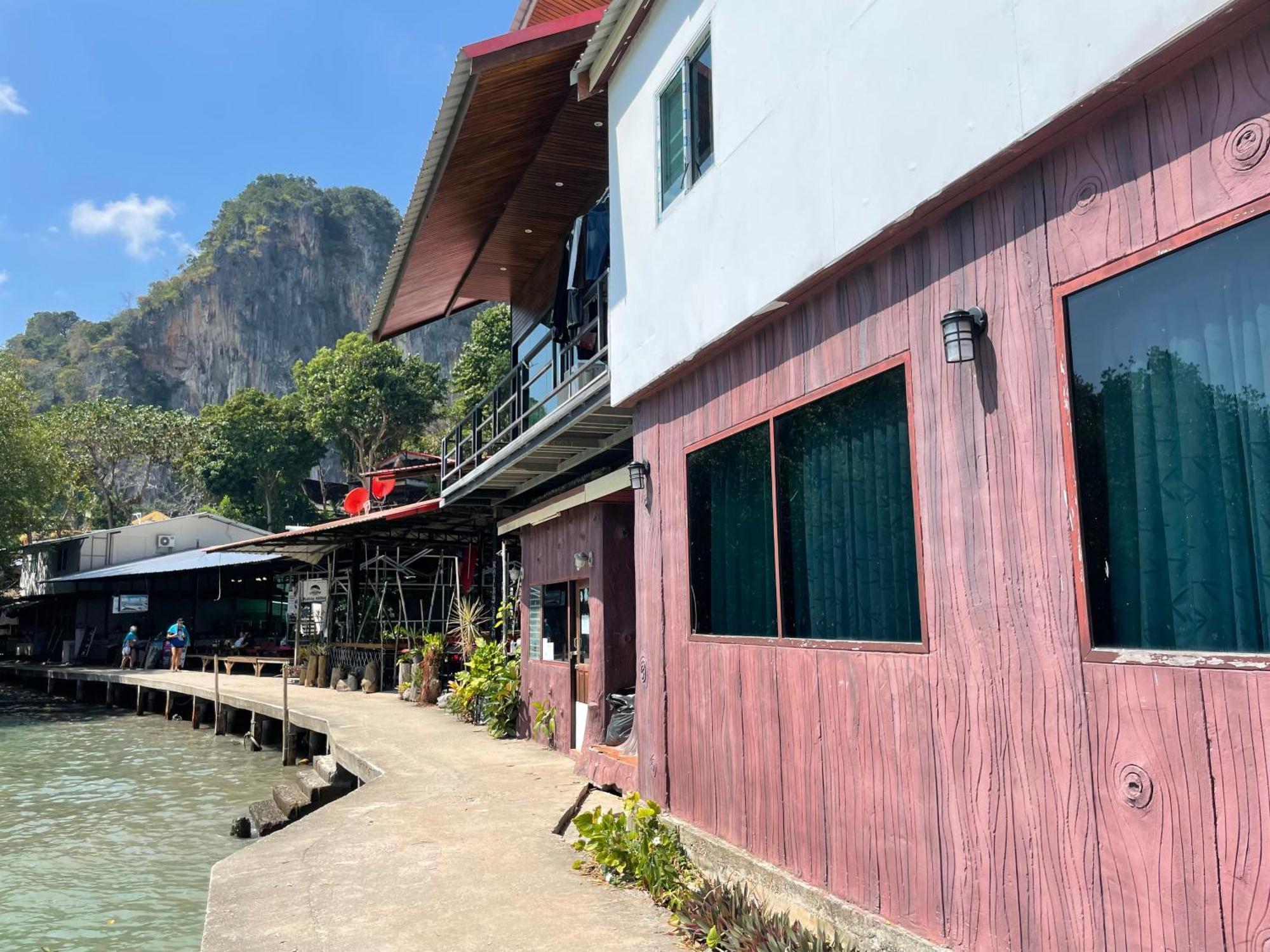 Social Quarters Blanco - Youth Hostel 18 To 35 Only Pantai Railay Bagian luar foto
